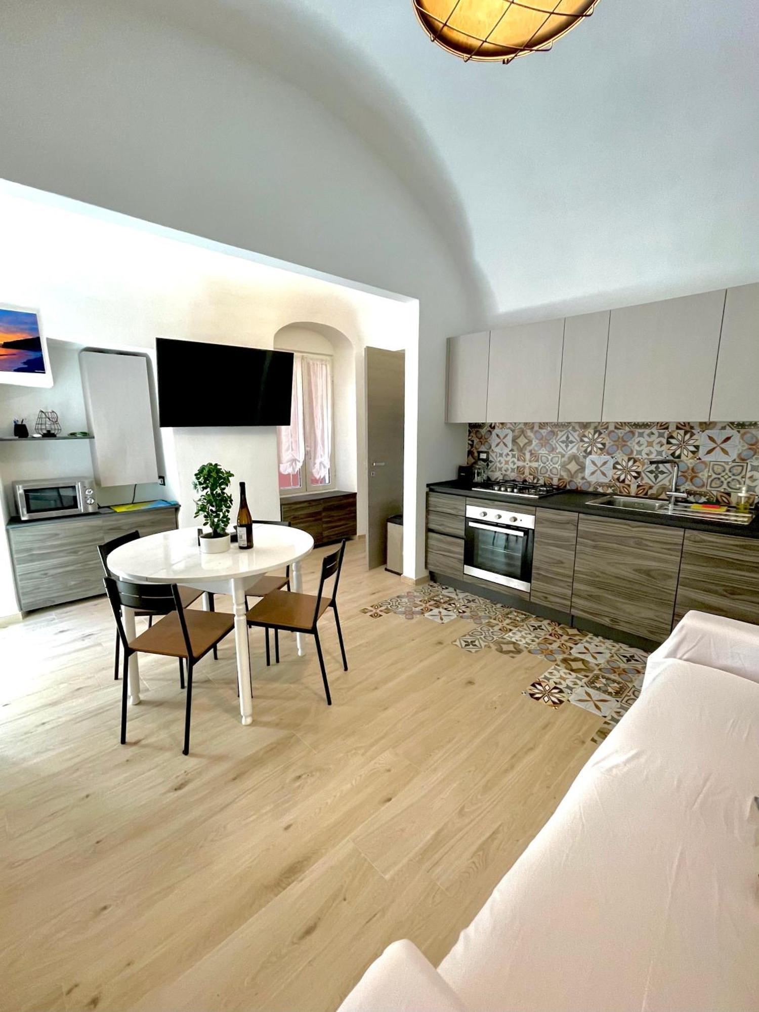 Ferienwohnung Grothouse Finale Ligure Exterior foto